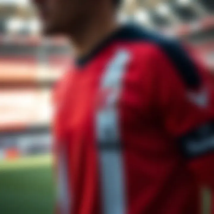 Factors to consider when selecting the right goalkeeper jersey for performance