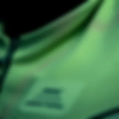 Close-up of innovative fabric technology in Jordan Paris Mont.