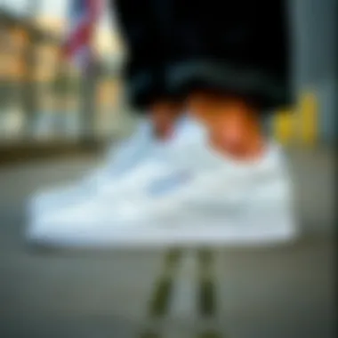 Reebok Club C 85 Siyah: Spor Giyimde Son Trend ve Rahatlığın Buluşması Introduction